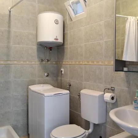 アパート By The Sea Vantacici, Krk - 5292 マリンスカ