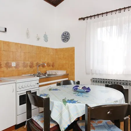 アパート By The Sea Vantacici, Krk - 5292 マリンスカ