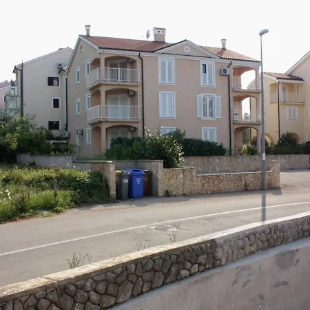 By The Sea Vantacici, Krk - 5292 アパート マリンスカ